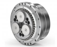 庫卡機器人KR210齒輪箱維修關鍵