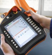 KUKA�Cе�־S��KRC4ʾ�����M�벻��ϵ�y(t��ng)