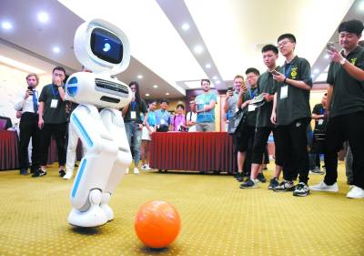 �Ͼ��J�M���H�C����피�Ƽ�������Ȧ�� IEEE���Ĵ���׶��x���Ї�