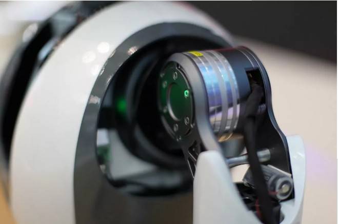 達闥科技攜全新云端智能柔性機器人XR-1亮相MWC