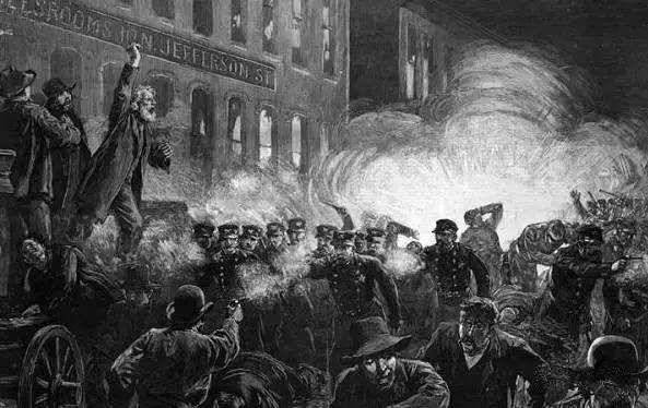 人工智能和大數(shù)據(jù)發(fā)展后,機器人會不會反抗人類勞動剝削?