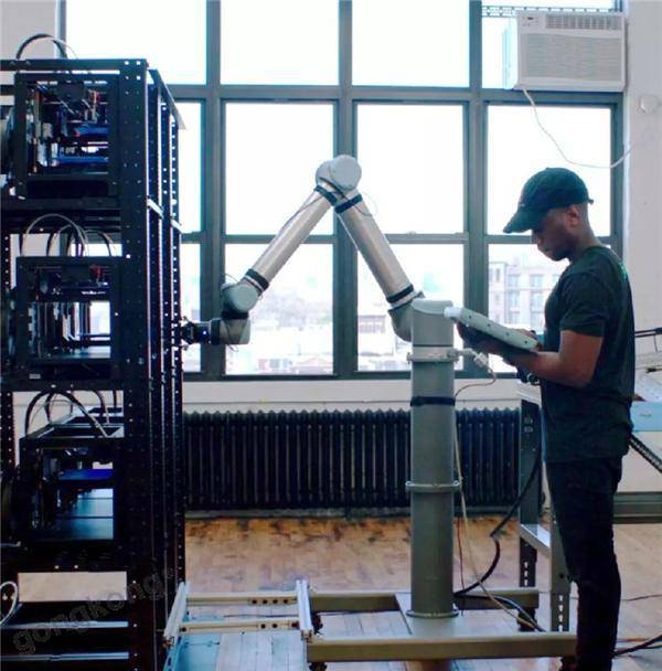 �����C���˸�׃�oՓ��С��