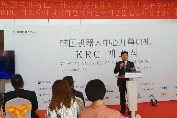 �n���C���������ں���ʒɽ�C����С��_Ļ