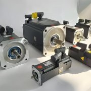 kuka�쿨�C(j��)�����ŷ�늙C(j��)�D(zhu��n)�ӉĹ��ϾS��